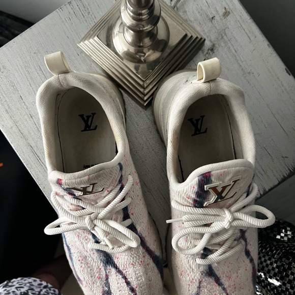 LV VNR RARE - Picture 4 of 4